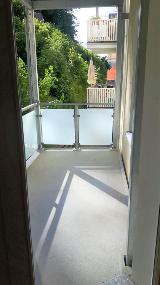 Attraktive, zentrumsnahe Altbau-3-Zimmer-Wohnung mit Balkon in Eisenach