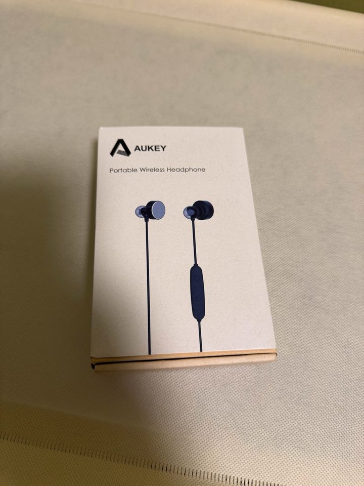 Aukey Portable Wireless Headphone *ungenutzt* in Großenhain