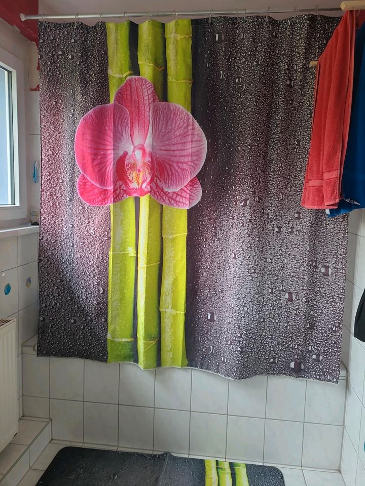 Duschvorhang mit Stange und Badvorleger Asia in Jena