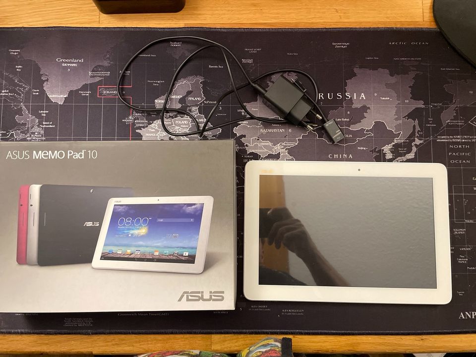 ASUS MEMO PAD 10 Tablet in Ostelsheim