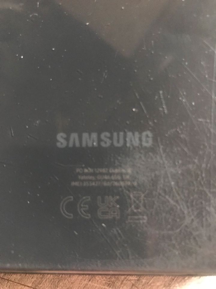 Samsung A32 128 GB Display defekt in Karlsruhe