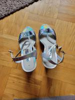 Tamaris offene Absatzschuhe silber mit Regenbogeneffekt Rheinland-Pfalz - Albig Vorschau