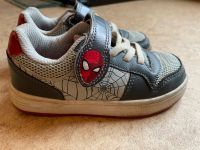 Gr. 25 Marvel Spider-Man Sneaker Klettverschluß Sachsen - Chemnitz Vorschau