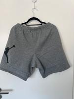 Kurze Hose von Jordan Gr. M Baden-Württemberg - Dornstadt Vorschau