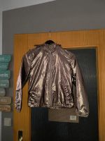 Regenjacke H&M in gold....Gr. 140 für den Sommer Sachsen - Leisnig Vorschau