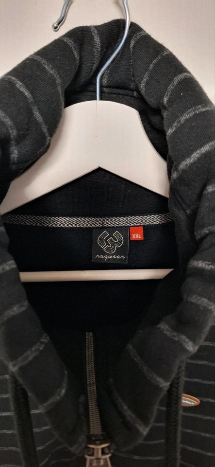 Sweatjacke Damen Ragwear XXL in Eckernförde