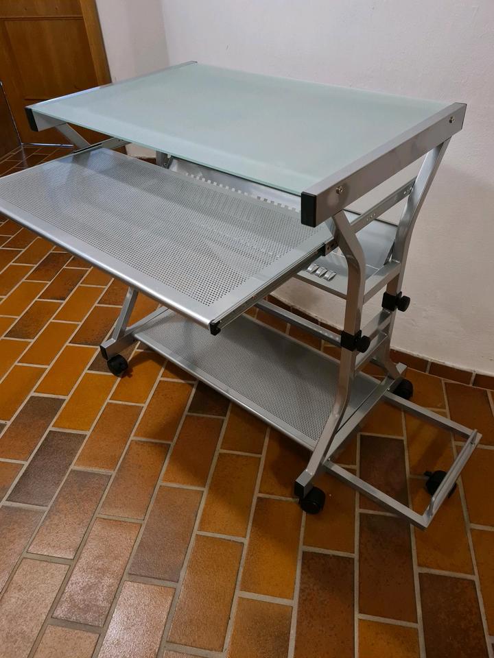 Computertisch Schreibtisch Computerwagen Bürotisch neu rollbar in Polling Kr Mühldorf a Inn