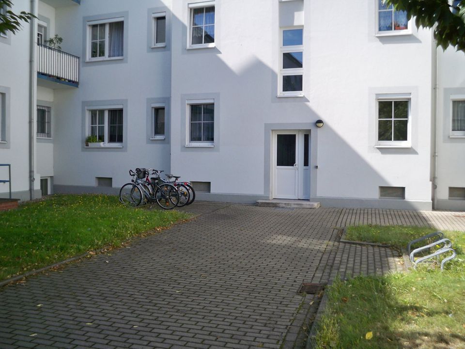 Biete 4-Raum Eigentumswohnung in Riesa in Riesa