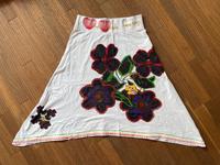 Desigual Rock Blumen weiß Gr. L Niedersachsen - Lüchow Vorschau