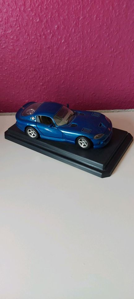 burago - Modellauto, Viper Dodge, GTS Coupe 1996 in Taunusstein