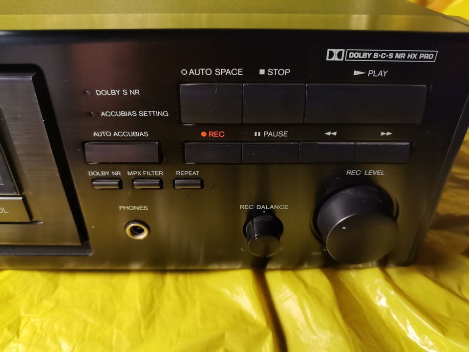 Onkyo TA-6310 Stereo Cassette Deck in Centrum