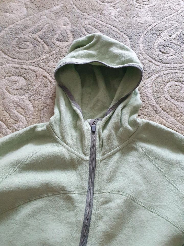 Hessnatur / Bio Baumwollfleece Jacke/ Damen/ Gr.40 in Düsseldorf