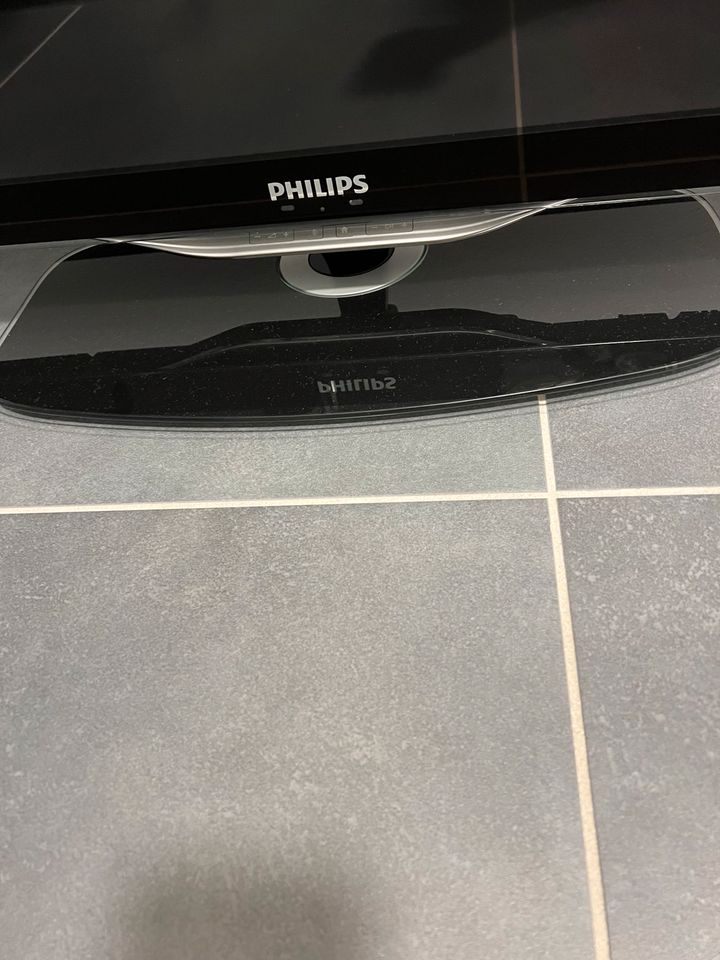 Philips TV LED in Lübeck