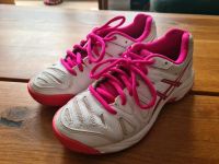 Asics Gr. 34,5 Turnschuhe Sportschuhe Halle, non marking Nordrhein-Westfalen - Eschweiler Vorschau