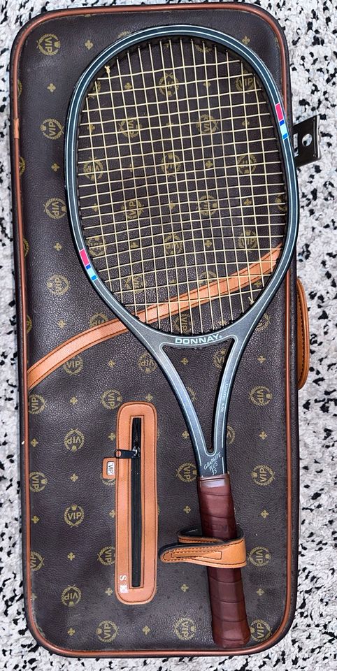 Tennistasche mit 2 Tennischläger in Stuttgart