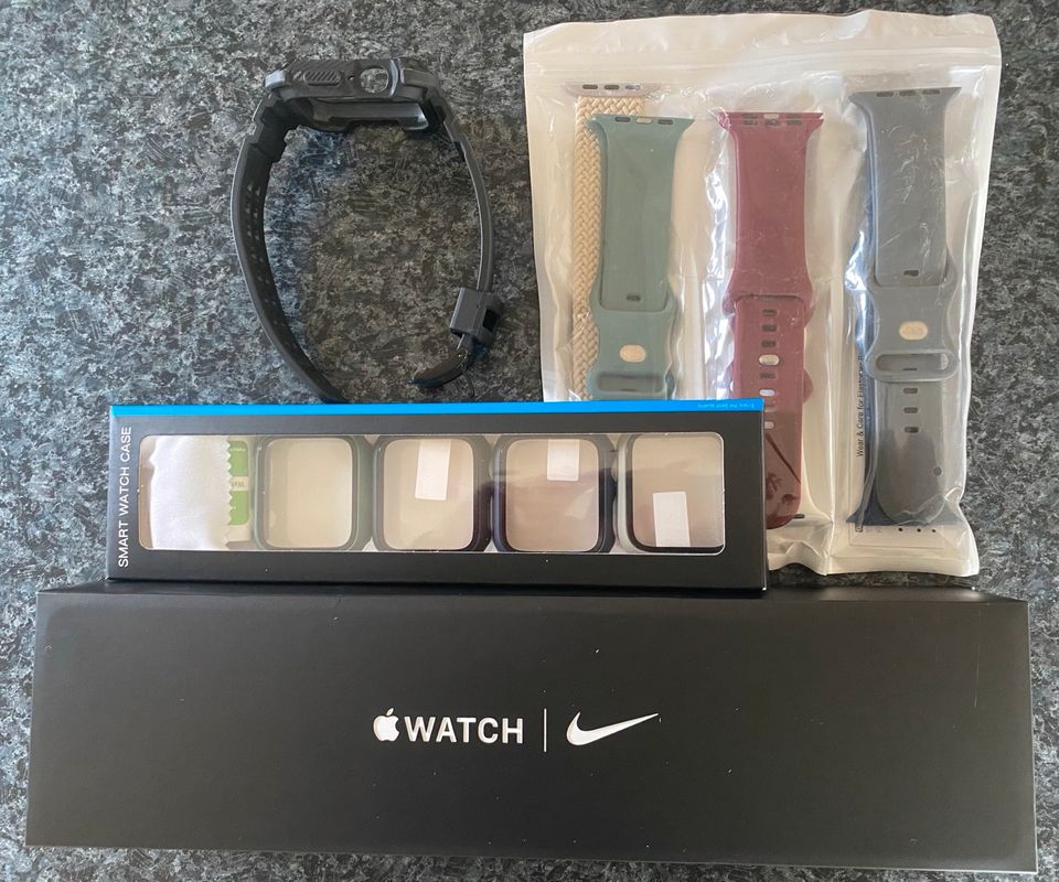 Apple Watch 6 44 mm GPS+Cellular Edelstahlgehäuse Graphit schwarz in Dörverden