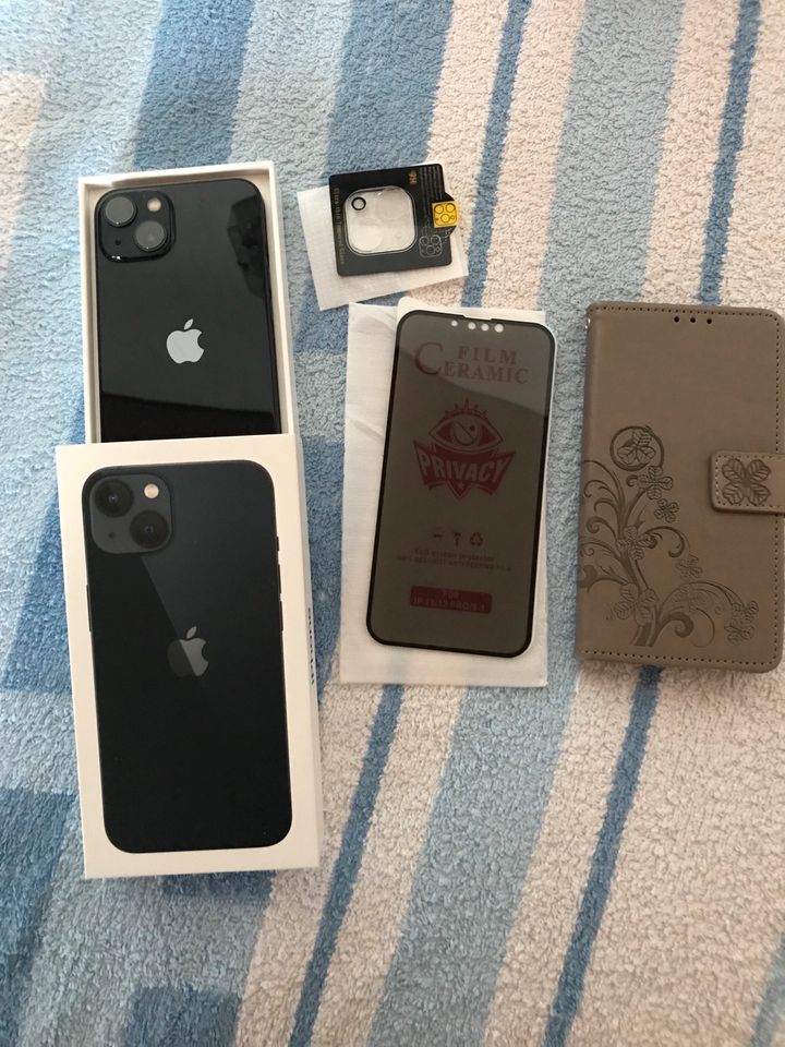 NEU IPhone 13, 128GB, schwarz, OVP in Gütersloh