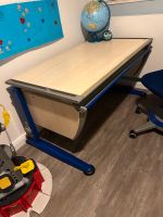 Schul Kinder Schreibtisch mit Stuhl Niedersachsen - Hameln Vorschau