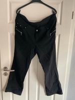Schwarze Hose Damenhose Übergröße 52 Niedersachsen - Saterland Vorschau