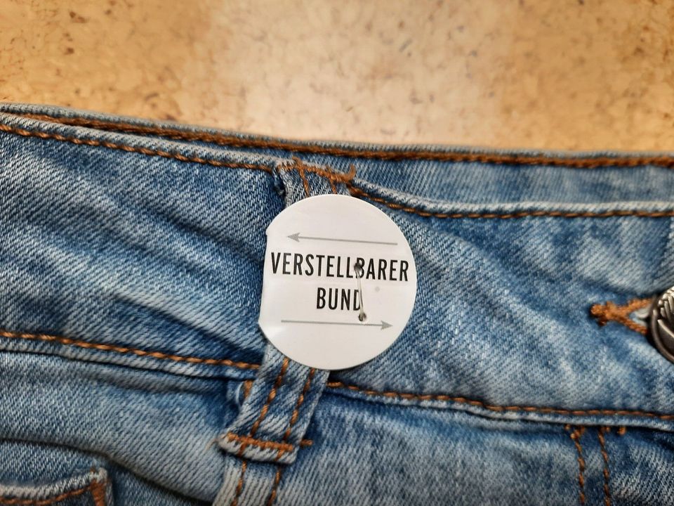 Mädchen Jeans Shorts, Kurze Hose, Hotpants 158 NEU Yigga in Vöhl