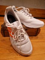 Adidas Laufschuhe/Sportschuhe Nova Flow, Gr. 42 Frankfurt am Main - Seckbach Vorschau