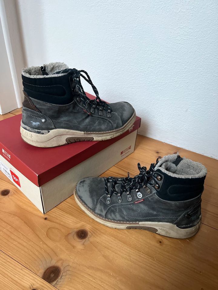 Mustang 42 Winterschuhe NP60€ in Passau