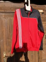 Adidas Jacke Trainingsjacke Sportjacke Größe 9 rot XL Hessen - Weilrod  Vorschau