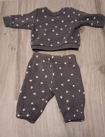 Baby Set aus Hose und Oberteil Sterne Kr. München - Ottobrunn Vorschau