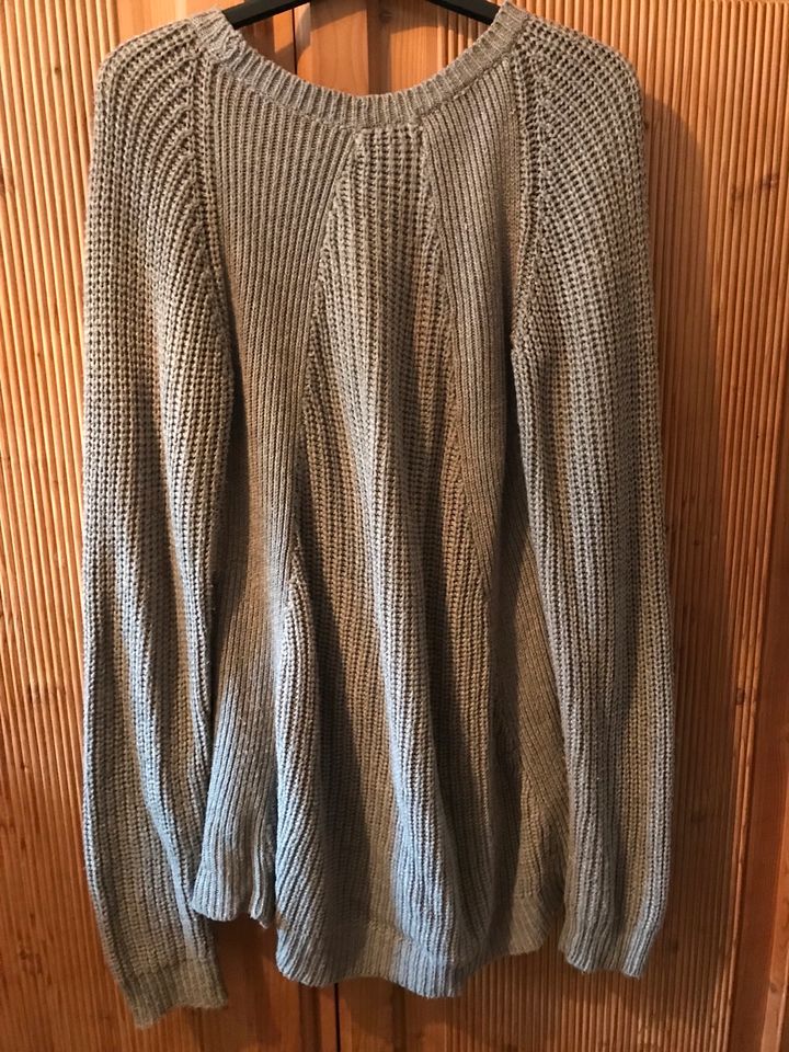 Langer Strickpullover grau, Long Pullover Strick, Strickkleid in Frankfurt am Main