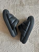 H&M slippers size 39 Badesandalen Düsseldorf - Oberkassel Vorschau
