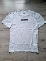 Tommy Jeans Tshirt / Shirt Gr.S Nordrhein-Westfalen - Schwerte Vorschau
