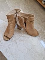 Stiefeletten. Peeptoas, Gr. 39, beige, Lasocki Bayern - Himmelstadt Vorschau