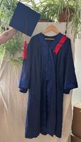 Doktorhut und Robe mit Banderole von robe-academicus Köln - Ossendorf Vorschau