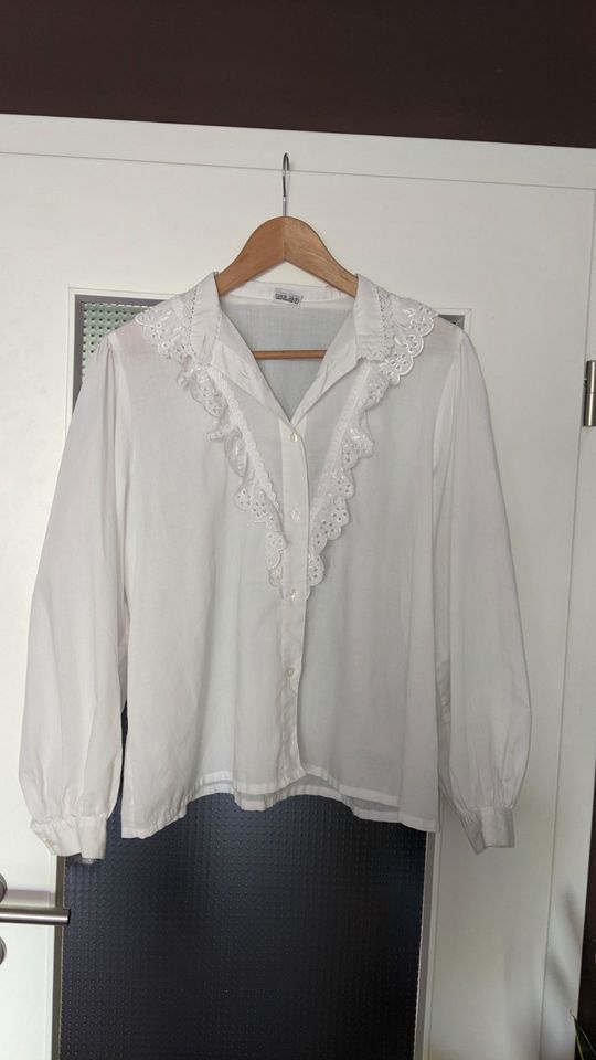 Vintage Trachten Bluse Dirndl Spitze Rüschen boho Stehkragen 42 in Dresden