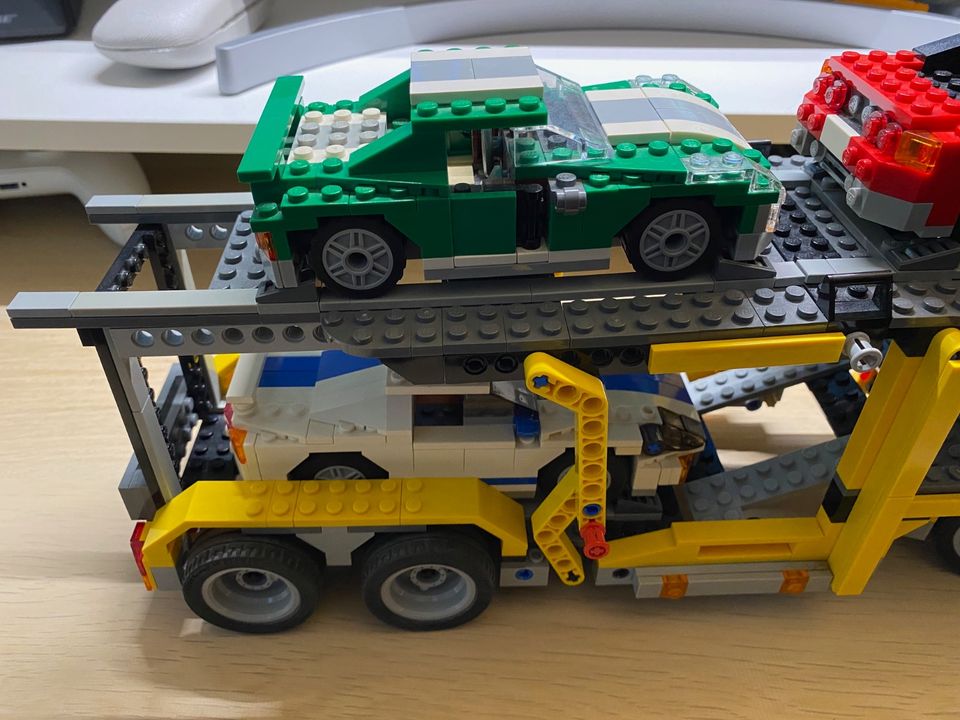 Lego Creator Autotransporter 6753 plus Zusatzwagen – ohne Bauanle in Netphen