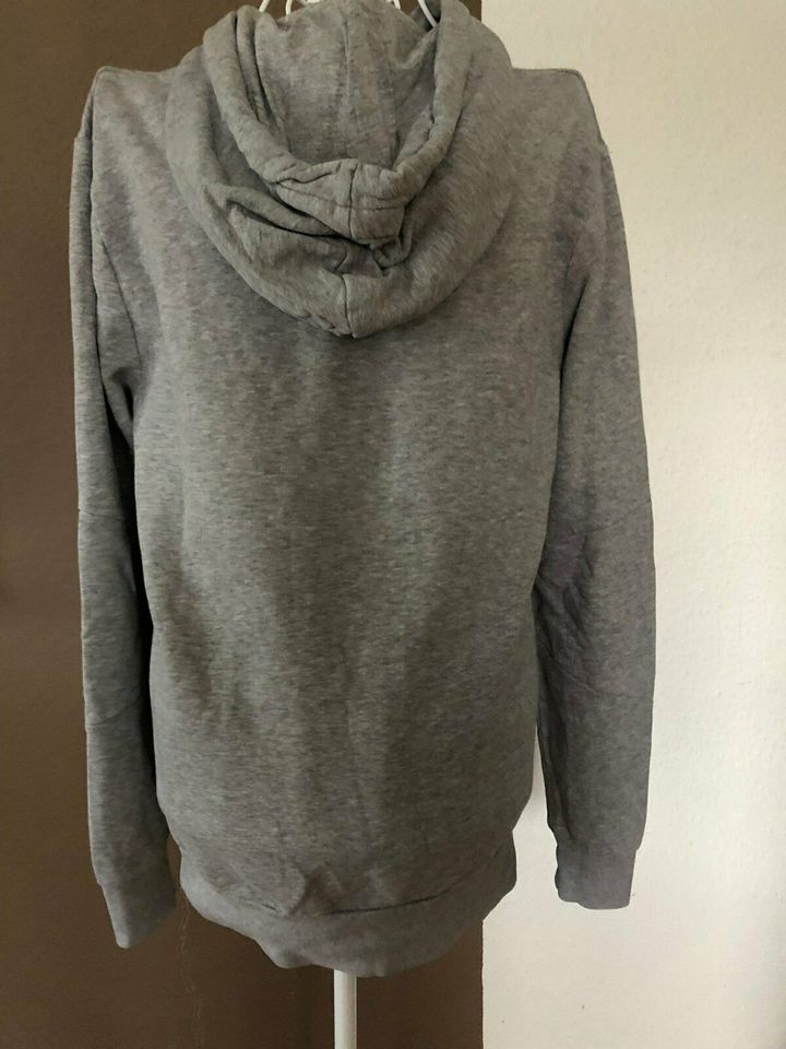 33) H&M Hoody Kapuzenpullover Gr. S Pullover Pulli grau New York in Geldern