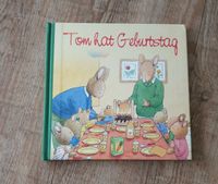 ❤ Buch vorlesen Hasenfamilie "Tom hat Geburtstag" wie neu Rheinland-Pfalz - Monreal Vorschau