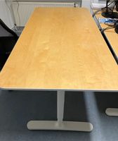 Schreibtisch IKEA Bekent Holzfurnier weiße Beine 160x80cm Hannover - Mitte Vorschau