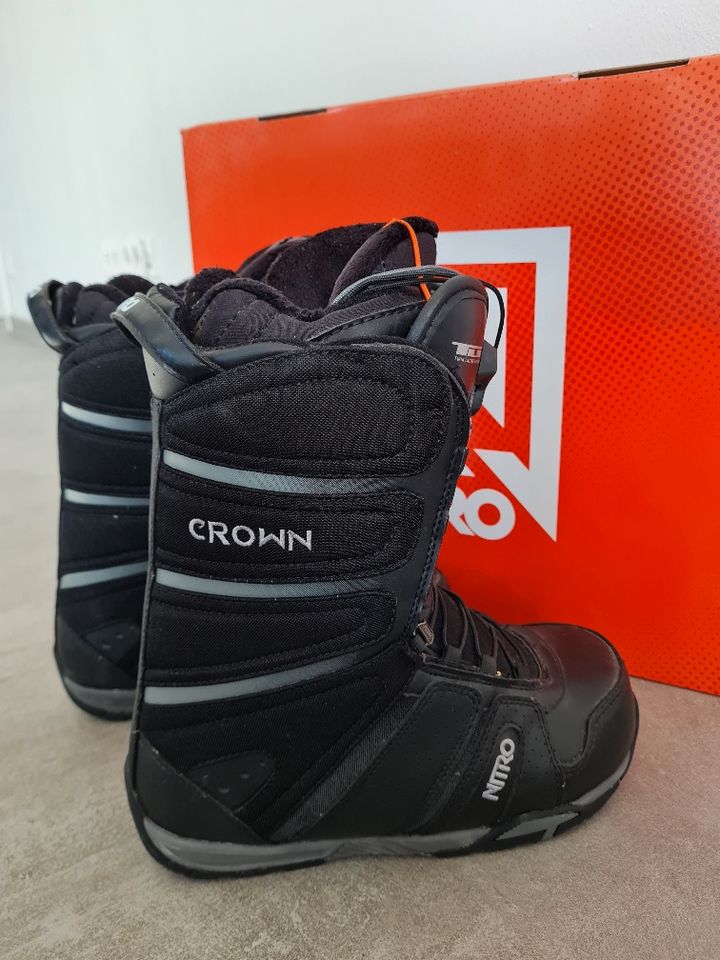 Nitro CROWN TLS Snowboardboots Damen Snowboardschuhe Größe 8,5 40 in Schierling