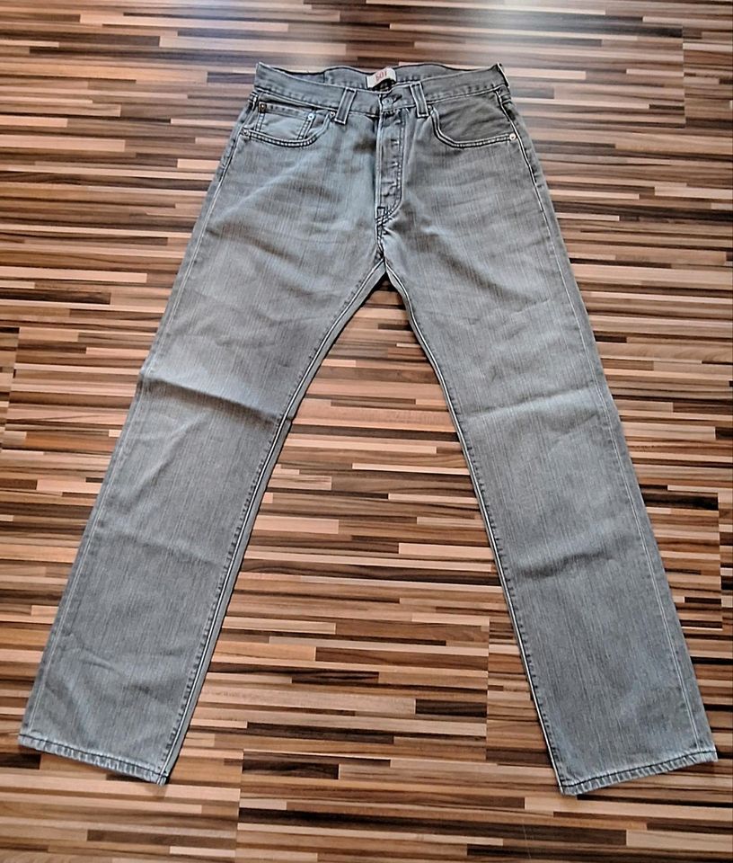 Jeans Original Levis 501 Straight Fit, Größe 33/34 in Mainz