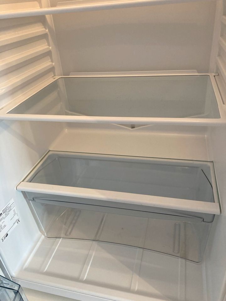 Kühlschrank Gorenje Einbau 122 x 54cm / Einwandfrei in Bonn