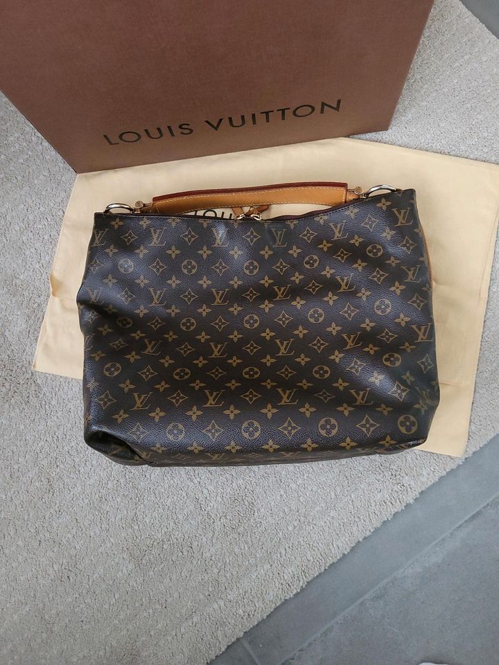 Louis Vuitton Sully MM in Ilvesheim