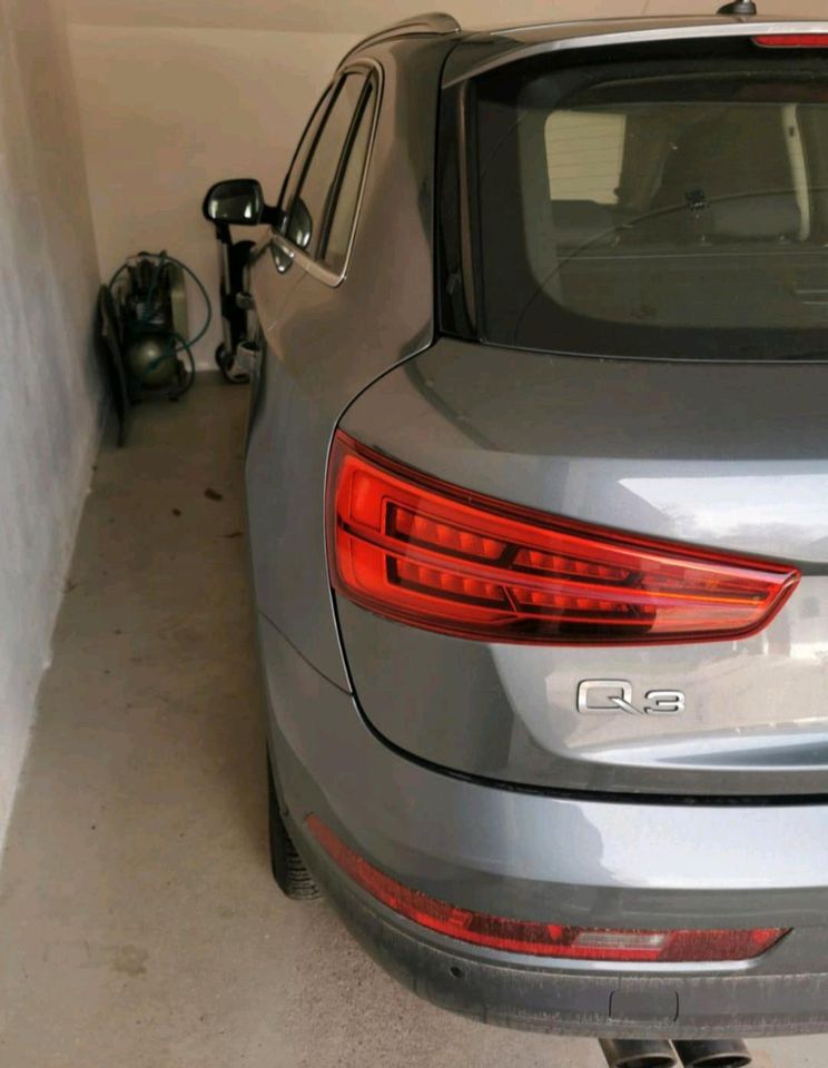 Audi Q3 1.4 TFSI S tronic design in Erdweg