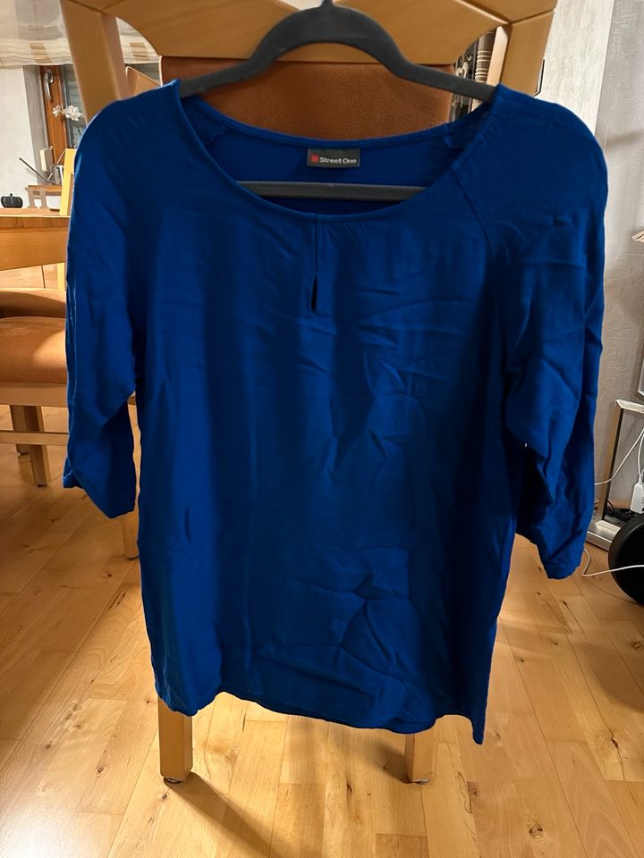 Street one Shirt Bluse blau Größe 36 in Steffenberg