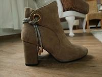 Stiefelette Damen Gr. 37 Beige Strass Bremen - Horn Vorschau