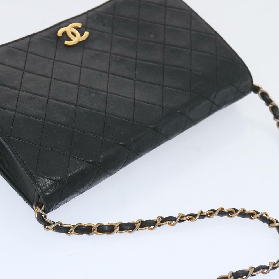 Chanel Timeless classic flap Handtasche in Durbach