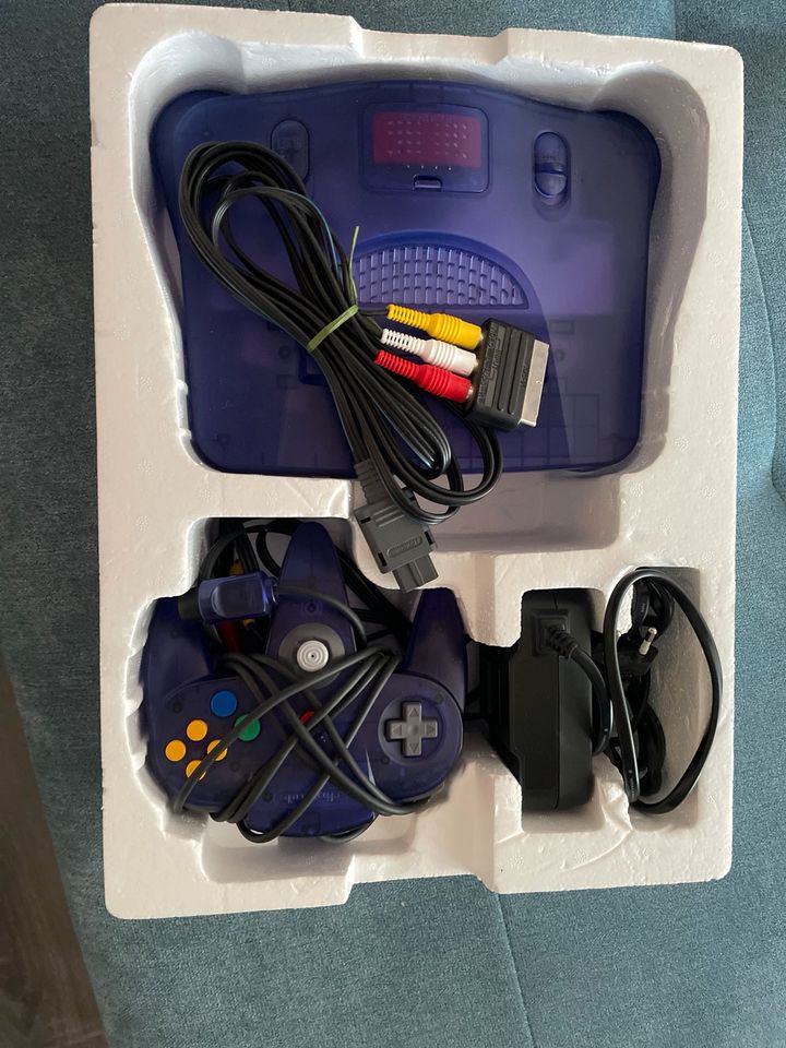 Nintendo 64  Lila  Transparent Atomic Purple Cib Ovp Boxed in Seevetal