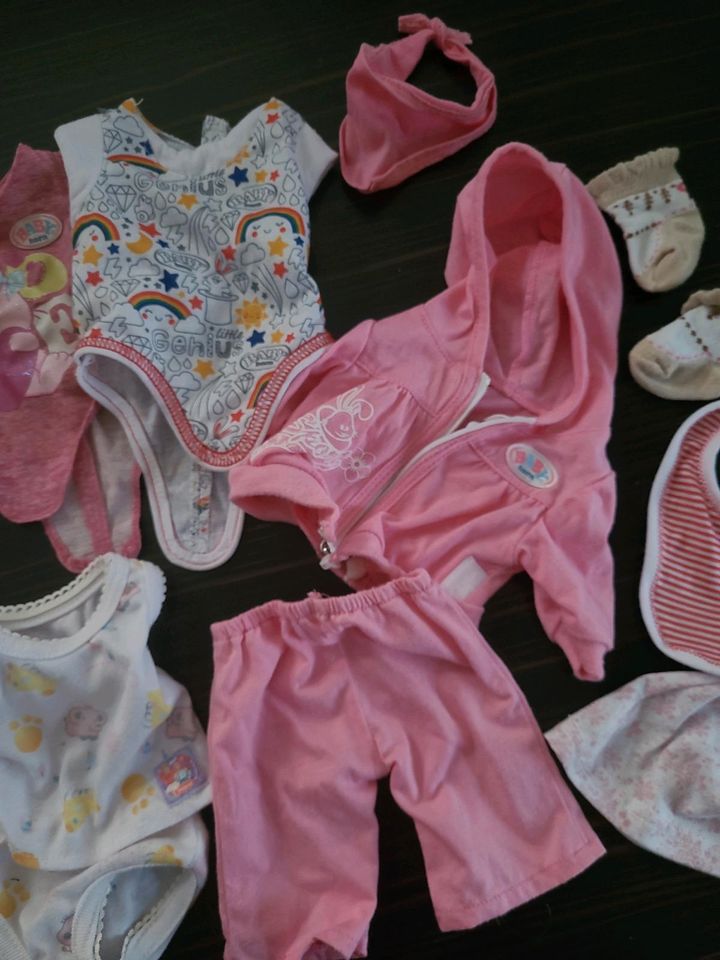 Baby Born Bekleidung 16 Teile in Gera