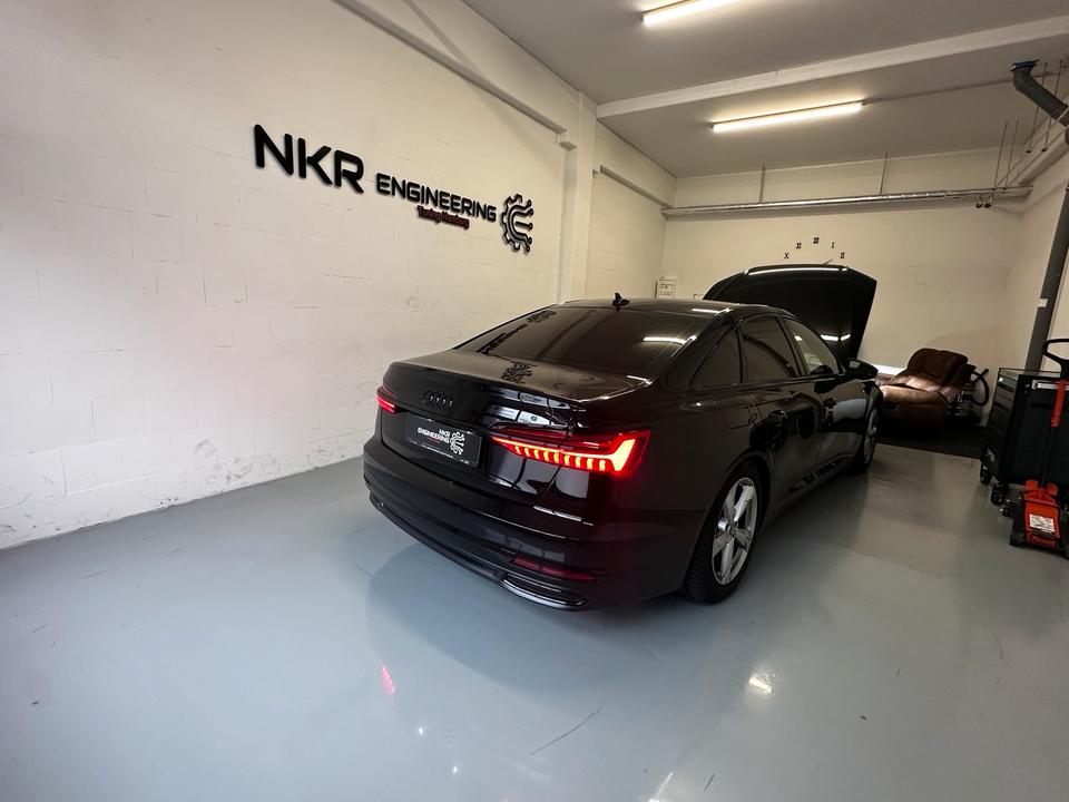 Apple CarPlay - Android Auto Freischaltung Audi VW Seat Skoda in Hamburg