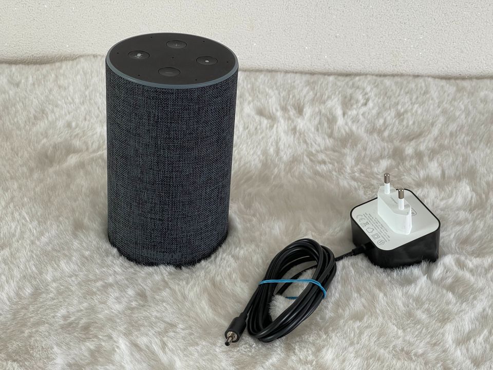 Amazon Alexa Echo 2. Generation *wie neu* schwarz in Peine